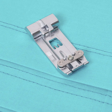 Baby Lock Compensating Serger Foot - BLES8-COMF – Aurora Sewing Center