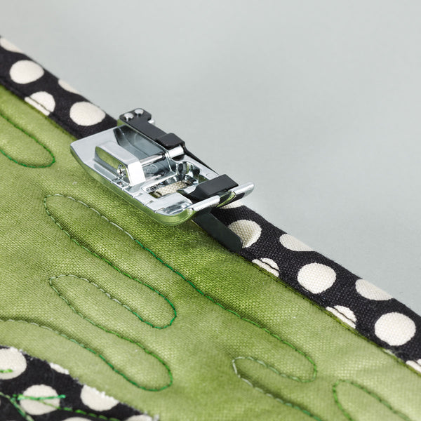 Brother Stitch in the Ditch Foot - SA191 – Aurora Sewing Center