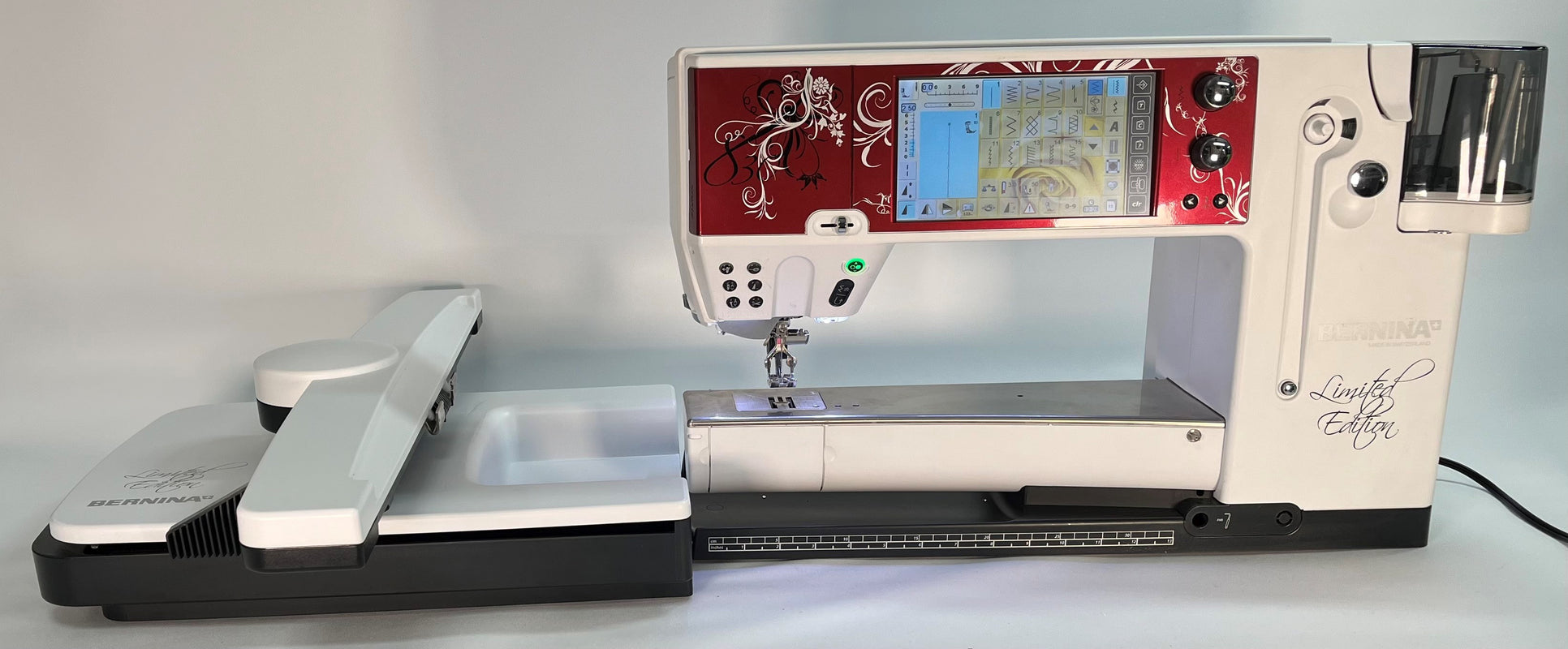 used BERNINA 830 LE sewing and embroidery machine Aurora Sewing Center