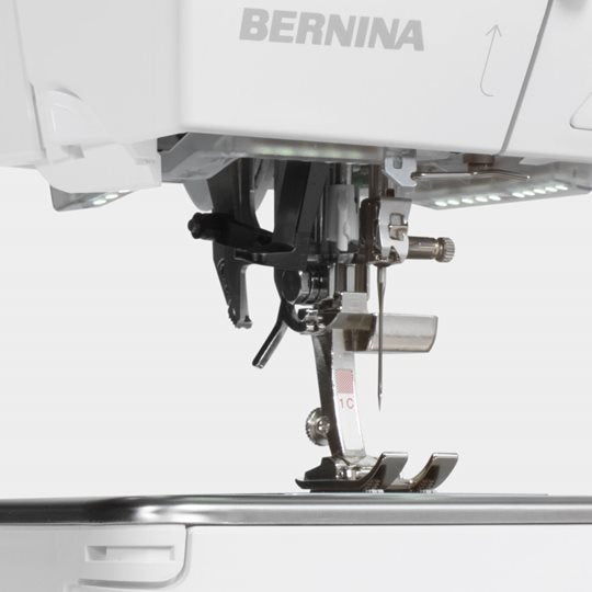 used BERNINA 830 LE sewing and embroidery machine – Aurora Sewing