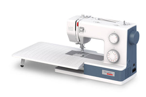 bernette 05 Academy sewing machine